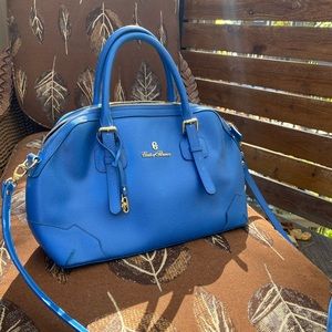 Gorgeous Vibrant Blue Conte of Florence Purse